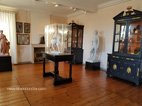 Visite du musée napoléonien sur l'ile d'Aix vitrines
