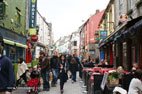 Visiter la ville de Galway les rues animées et colorées
