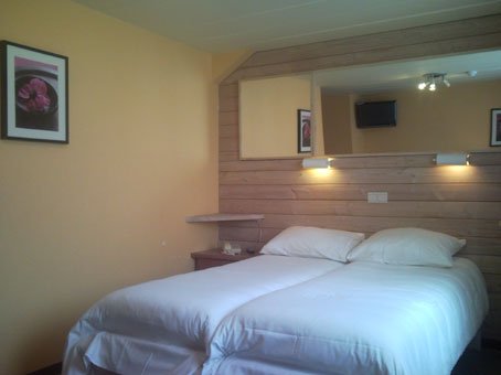 One of the rooms of the Hotel Les Arcades** and his restaurant, La Roche en Ardenne