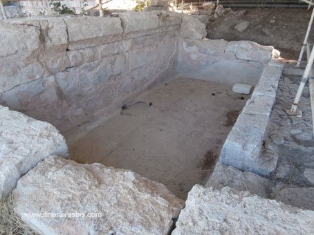 Visite du site archéologique d'Epidaure piscine pour les soins
