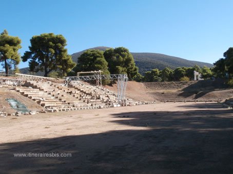 Visite du site archéologique d'Epidaure le stade
