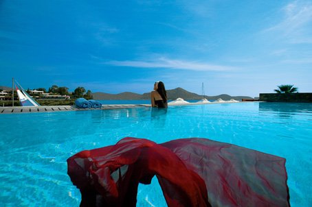The pleasure of relaxation at Elounda Bay Palace 