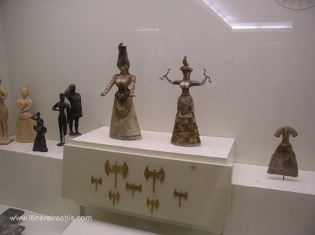 Visite du musée archéologique de Héraklion Déesse aux serpents