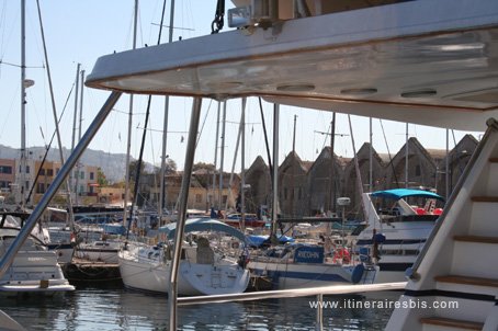 Venetian port and docs in Xania