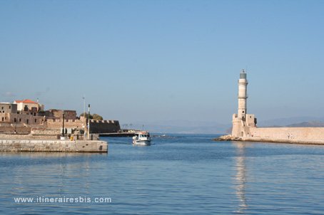 picture entrance in the port in Xania