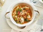 Le restaurant Rigani à Loutraki poulet saganaki