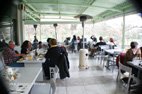 Le restaurant Rigani à Loutraki la terrasse