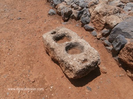 Site archéologique de Malia vasque en pierre