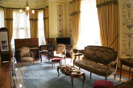Visite de Kylemore Abbey salon