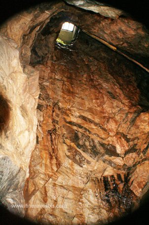Visite de la mine de Glengowla sur les parois du marbre