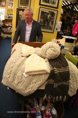 Visite de Galway les pulls en laine une des spécialités de la région
