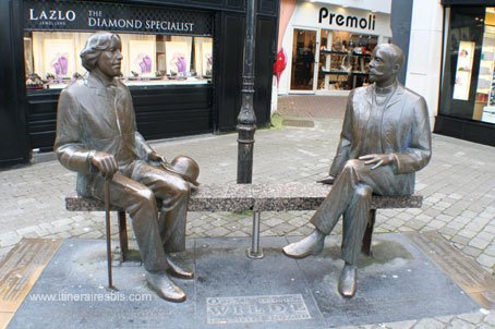 Visite de Galway les rues animées statue de Oscar Wilde