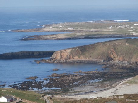 Photo de la Sky Road entre mer et terre