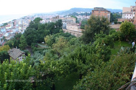 Visiter Grottammare la colline