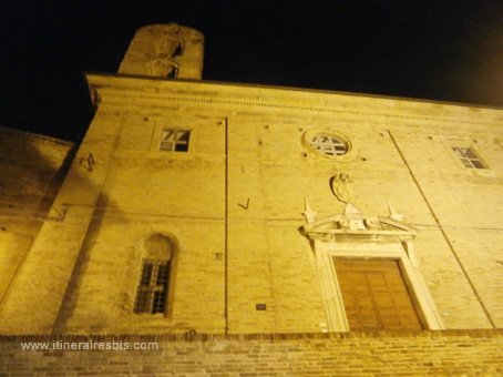 Visiter Grottammare église Sainte Lucie