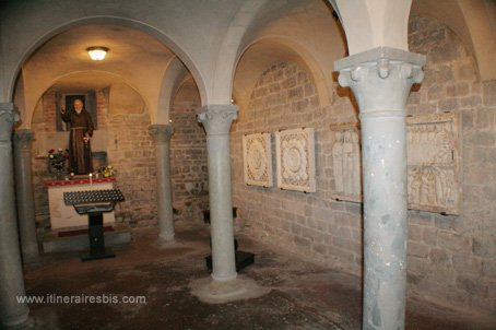 Visite de Pistoia cathédrale di San Zeno la crypte