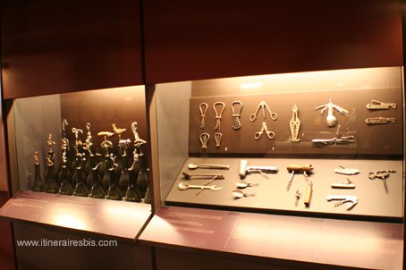 musée du tire-bouchon à Barolo des tire-bouchon de toutes sortes